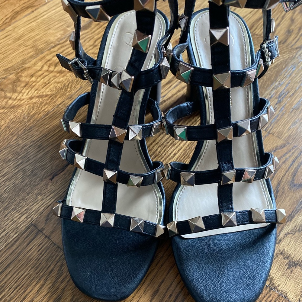 Jessica Simpson Rockstud Heels - Size 8
